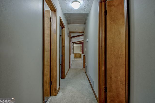 185 Redwood Circle, Fayetteville, GA 30214