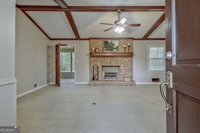 185 Redwood Circle, Fayetteville, GA 30214