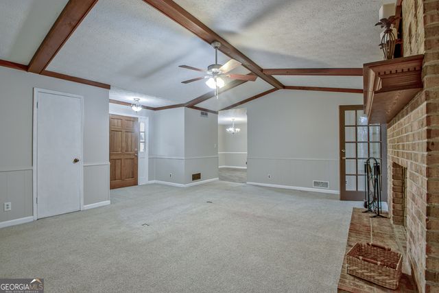 185 Redwood Circle, Fayetteville, GA 30214