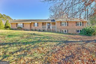 185 Redwood Circle, Fayetteville, GA 30214