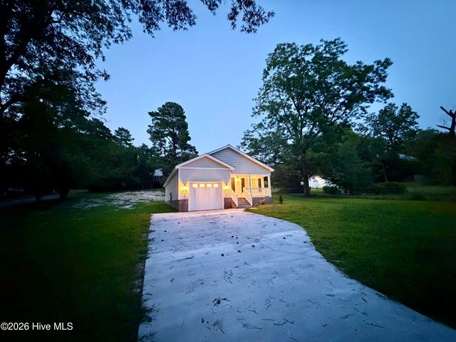 6735 Hill Street, Grifton, NC 28530
