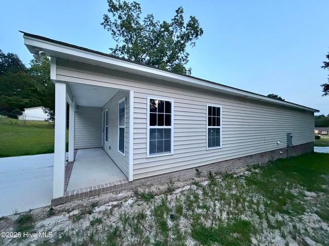 6735 Hill Street, Grifton, NC 28530