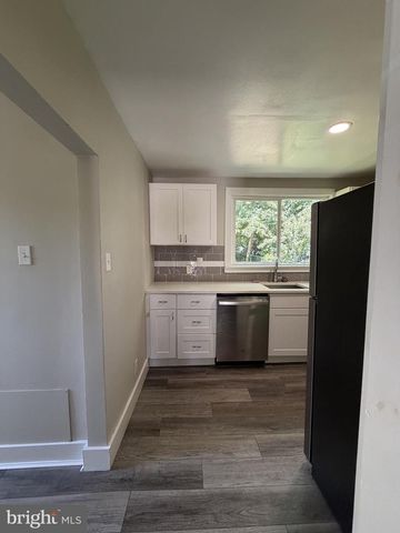 223 S MAIN ST, Glassboro, NJ 08028