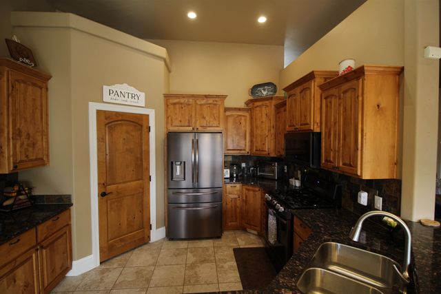 2917 Brook View Lane, Grand Junction, CO 81503