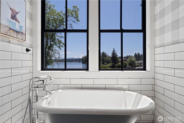22545 SE 298th Street, Black Diamond, WA 98010