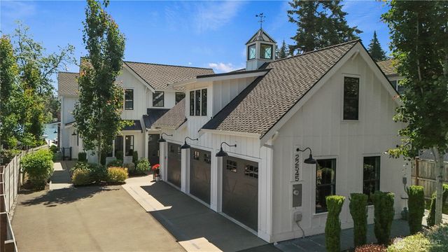 22545 SE 298th Street, Black Diamond, WA 98010