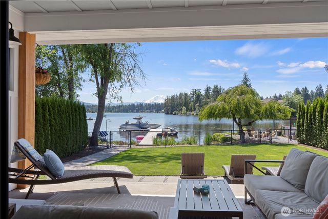 22545 SE 298th Street, Black Diamond, WA 98010