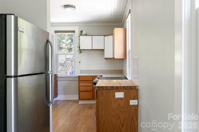 1 Ridgefield Place, Asheville, NC 28803
