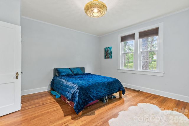 1 Ridgefield Place, Asheville, NC 28803