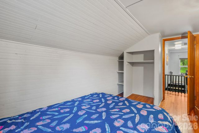 1 Ridgefield Place, Asheville, NC 28803
