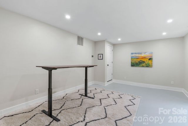 1 Ridgefield Place, Asheville, NC 28803