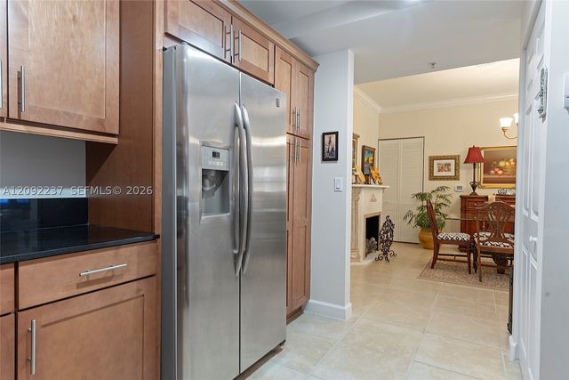 8395 SW 73rd Ave 522, Miami, FL 33143