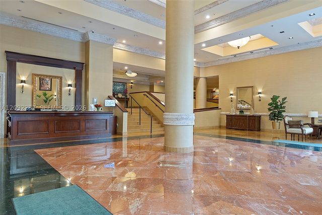 8395 SW 73rd Ave 522, Miami, FL 33143