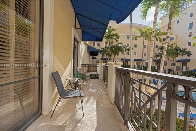 8395 SW 73rd Ave 522, Miami, FL 33143
