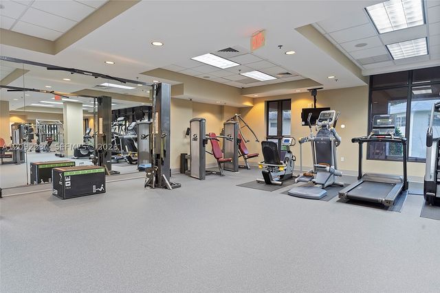 8395 SW 73rd Ave 522, Miami, FL 33143