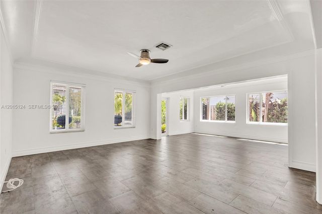 634 NE 72nd Ter, Miami, FL 33138