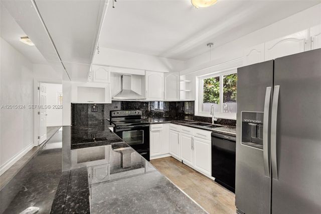 634 NE 72nd Ter, Miami, FL 33138