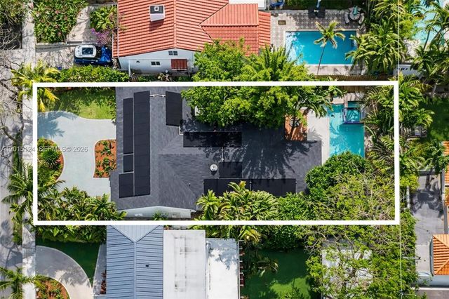 634 NE 72nd Ter, Miami, FL 33138