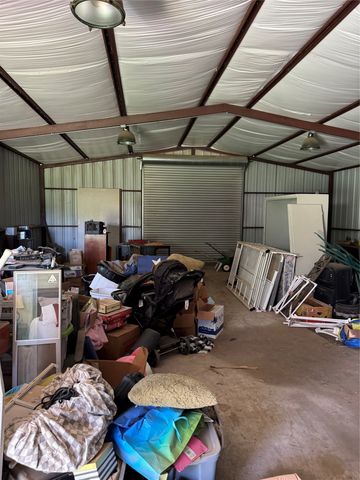 303 E 8th Street, Quanah, TX 79252