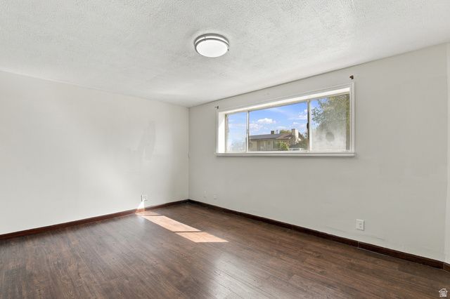 3542 S TOOLSON DR, Magna, UT 84044