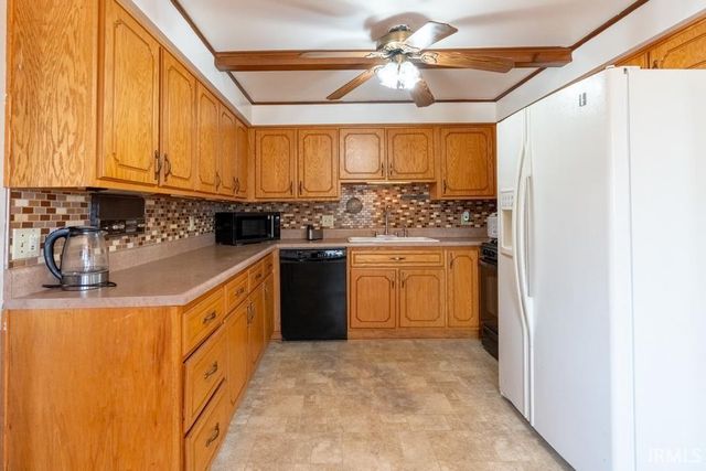 6124 Vance Avenue, Fort Wayne, IN 46815