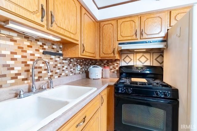 6124 Vance Avenue, Fort Wayne, IN 46815