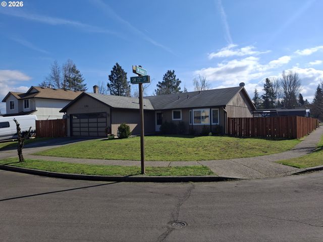 230 Sw 22ND St, Troutdale, OR 97060