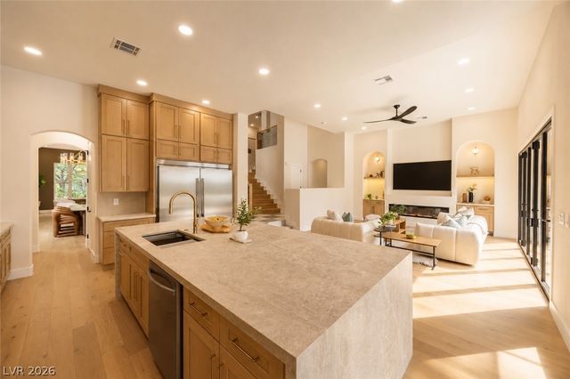 305 Prince Charming Court, Las Vegas, NV 89145