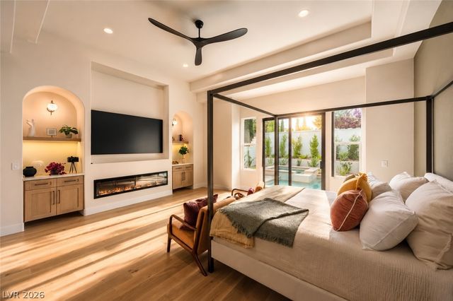305 Prince Charming Court, Las Vegas, NV 89145