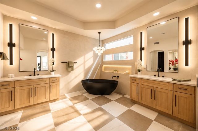 305 Prince Charming Court, Las Vegas, NV 89145
