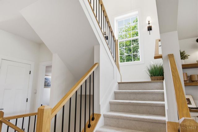 4670 Alpine Avenue, Blue Ash, OH 45242