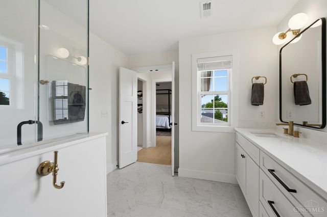 4670 Alpine Avenue, Blue Ash, OH 45242