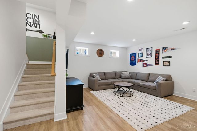 4670 Alpine Avenue, Blue Ash, OH 45242