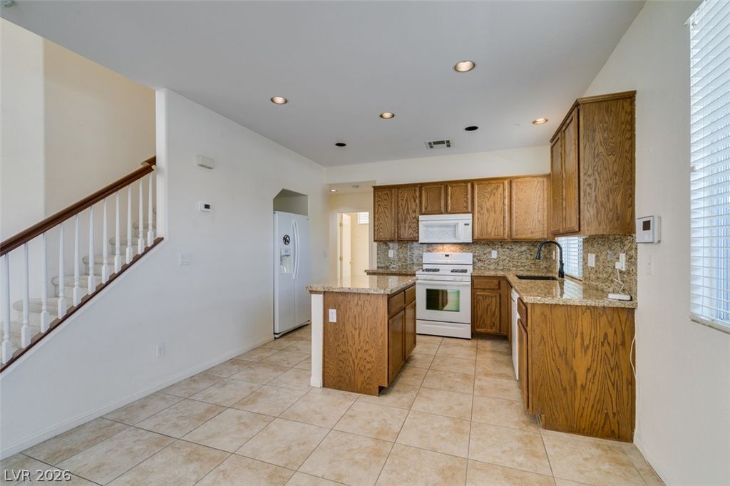 7921 Home Light Street, Las Vegas, NV 89139 — exterior