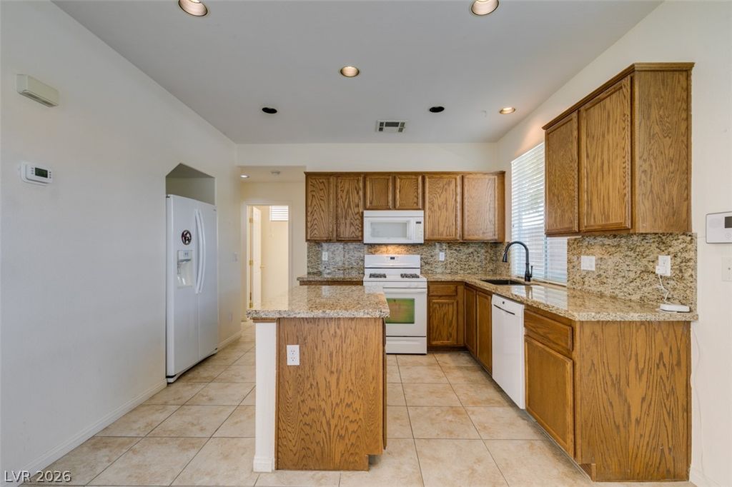 7921 Home Light Street, Las Vegas, NV 89139 — photo 3