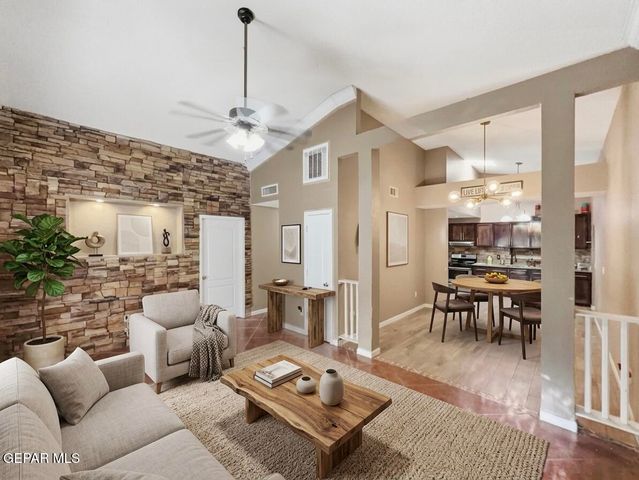 416 TIERRA LINDA Drive, Horizon City, TX 79928