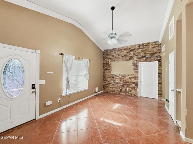 416 TIERRA LINDA Drive, Horizon City, TX 79928