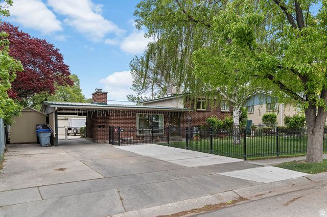 4317 S BENNION RD, Taylorsville, UT 84129