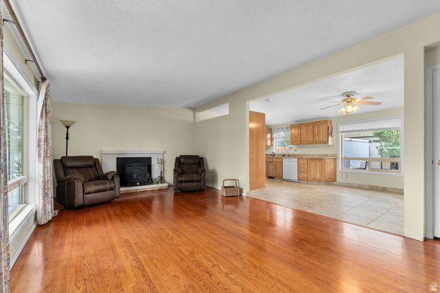 4317 S BENNION RD, Taylorsville, UT 84129