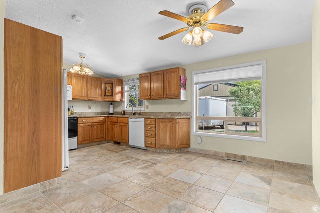 4317 S BENNION RD, Taylorsville, UT 84129