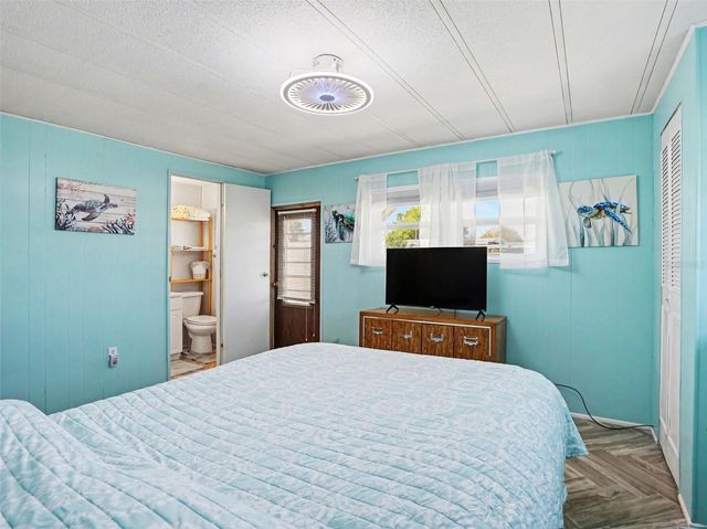 1124 FOREST LANE, Tavares, FL 32778