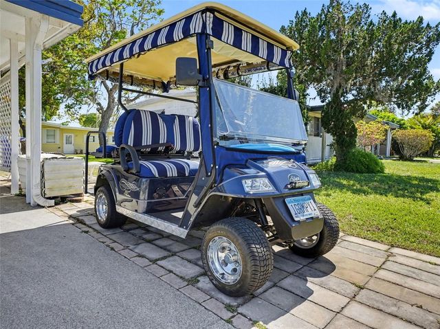 1124 FOREST LANE, Tavares, FL 32778