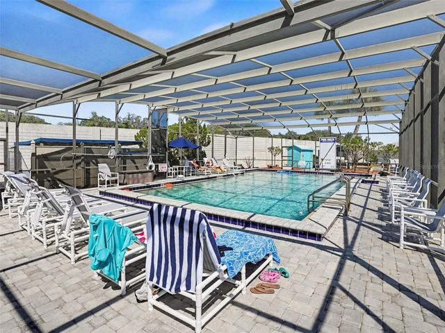 1124 FOREST LANE, Tavares, FL 32778