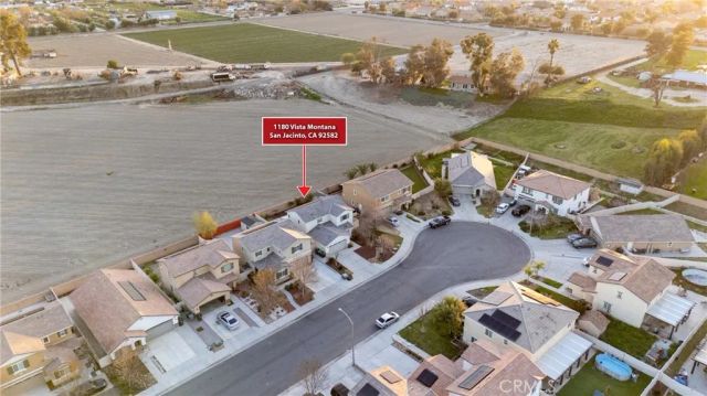 1180 Vista Montana, San Jacinto, CA 92582