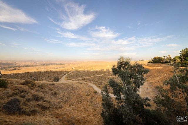 4200 Boise Street 3B, Bakersfield, CA 93306