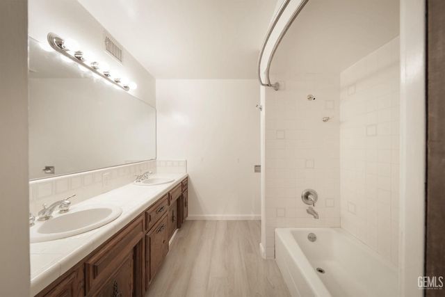 4200 Boise Street 3B, Bakersfield, CA 93306