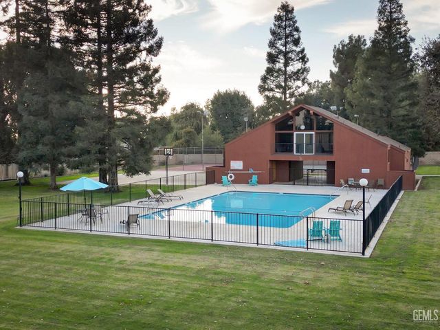 4200 Boise Street 3B, Bakersfield, CA 93306