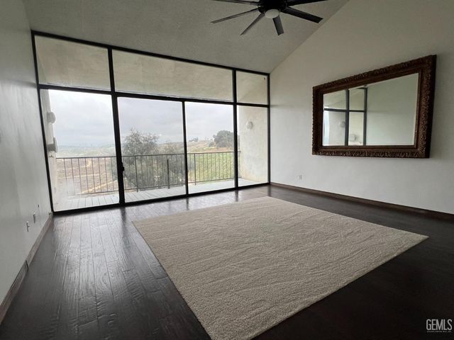 4200 Boise Street 3B, Bakersfield, CA 93306