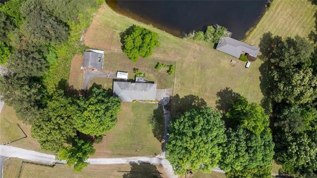 3662 Spivey Drive, Douglasville, GA 30134