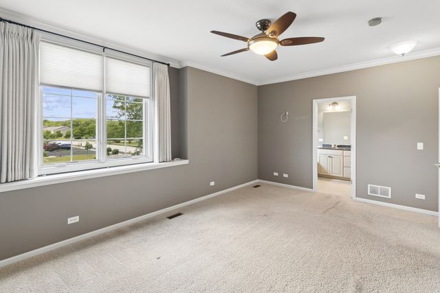 1181 Westlake Drive, Cary, IL 60013